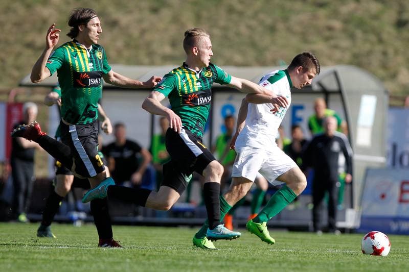 Football. II Liga. GKS 1962 Jastrzebie - Warta Poznan. 14.04.2018