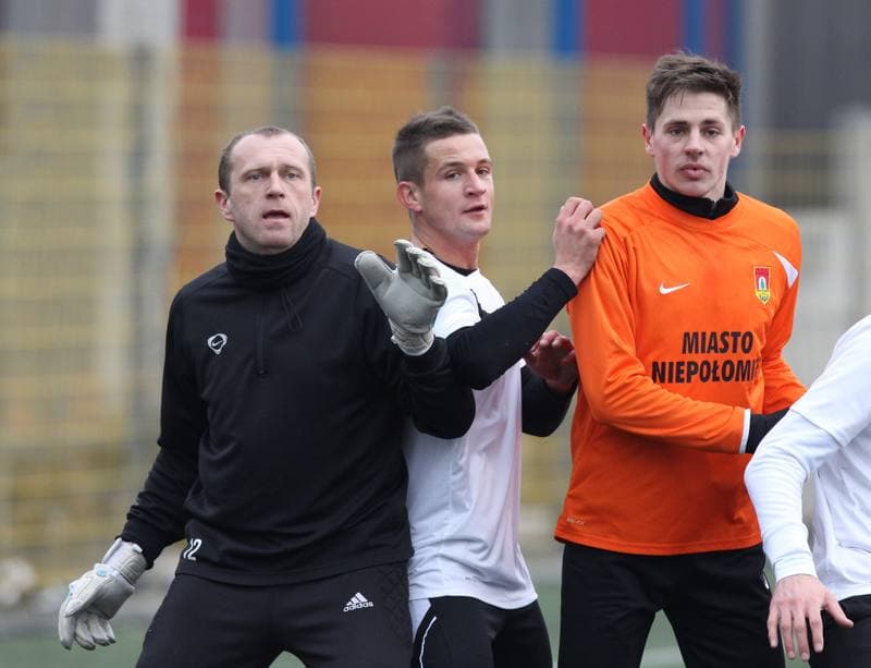 Football. Tychy Sparing. GKS Tychy - Puszcza Niepolomice. 09.02.2013