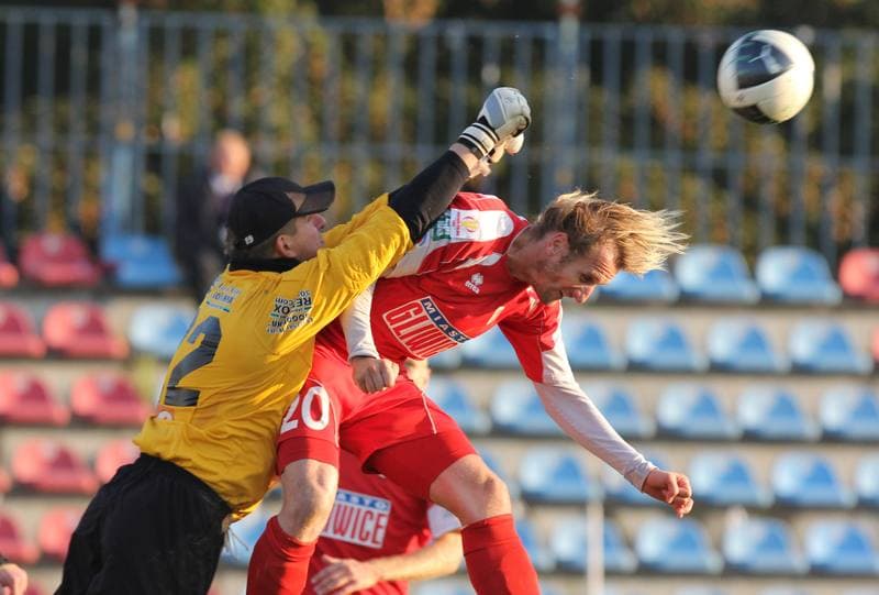 Football. I liga. Piast Gliwice - Bogdanka Leczna. 16.10.2011