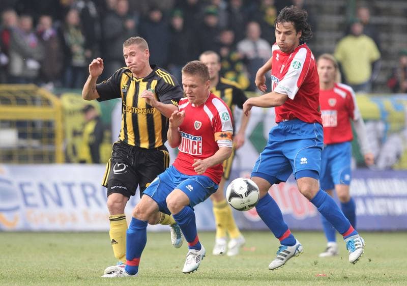 Football. I liga. GKS Katowice - Piast Gliwice. 23.10.2011