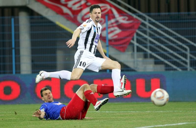 Football. I liga. Piast Gliwice - Sandecja Nowy Sacz. 04.04.2012