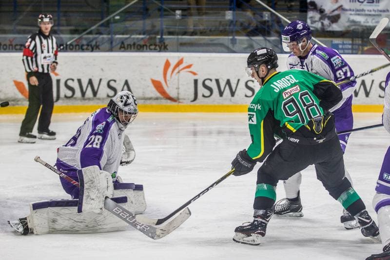 Ice Hockey. Visegrad Cup. JKH GKS Jastrzebie - Ujpesti TE. 15.10.2019