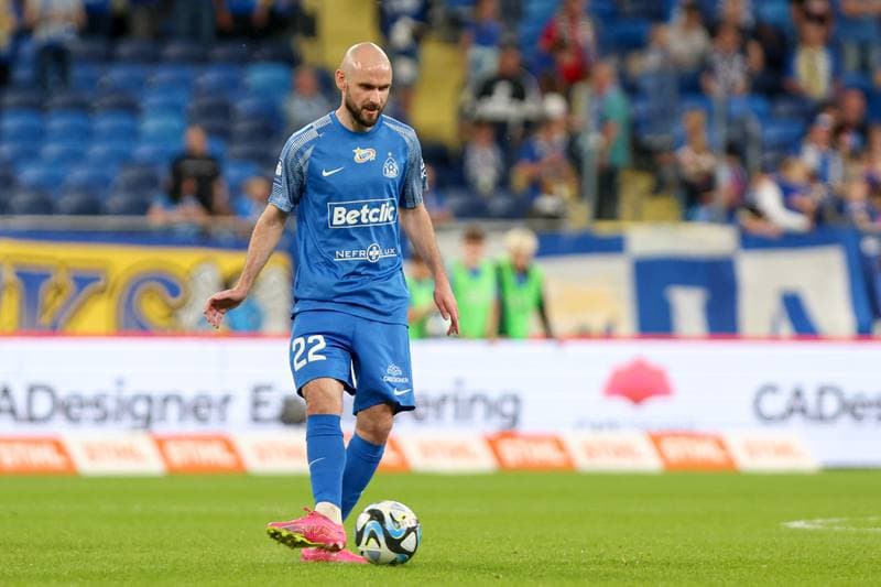 Football. PKO BP Ekstraklasa. Ruch Chorzow - Lech Poznan. 03.05.2024