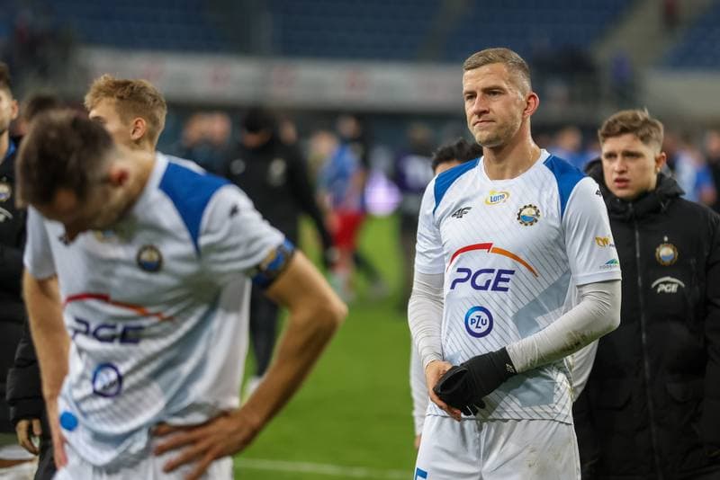 Football. PKO BP Ekstraklasa. Piast Gliwice - Stal Mielec. 18.12.2023