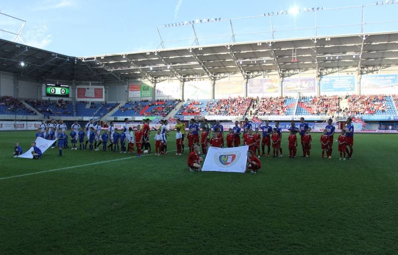 Football. I liga. Piast Gliwice - Dolcan Zabki. 09.05.2012