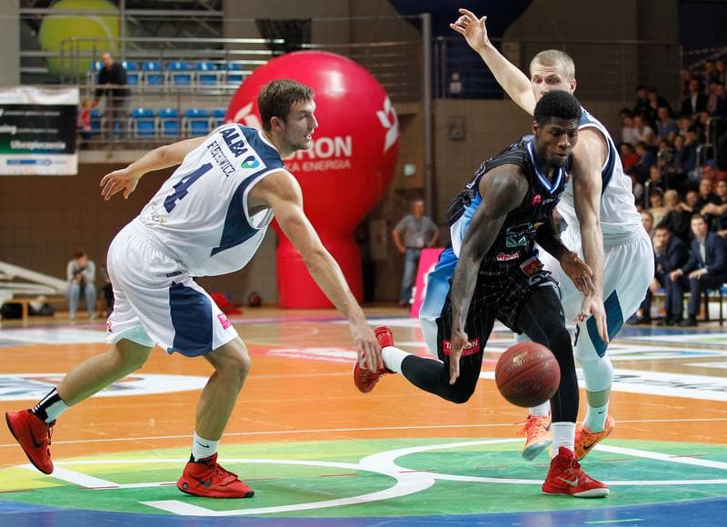 Basketball. Tauron Basket Liga. MKS Dabrowa Gornicza - Stal Ostrow Wielkopolski. 15.11.2015