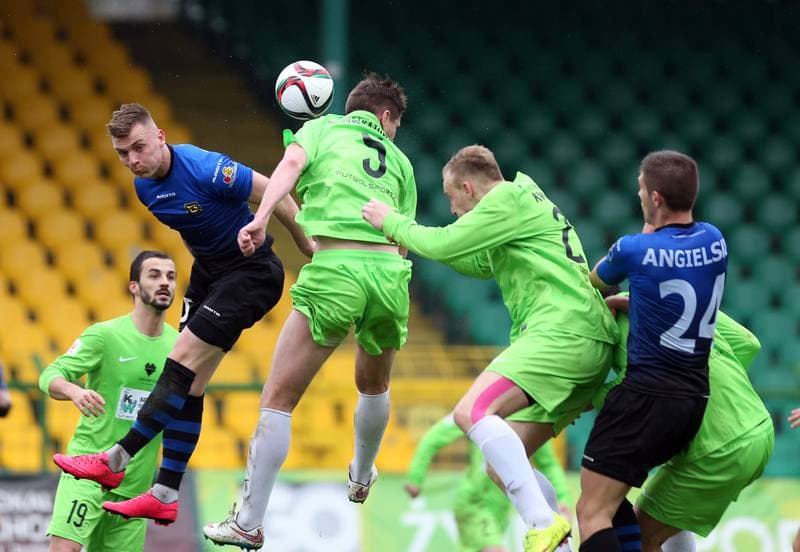 Football. I Liga. Rozwoj Katowice - Zawisza Bydgoszcz. 09.04.2016