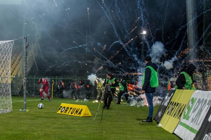 Football. Fortuna I Liga. GKS Katowice - Widzew Lodz. 06.04.2022