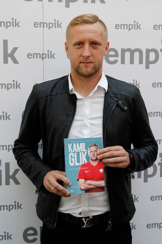 Football. Kamil Glik. Press Conference. 04.06.2016