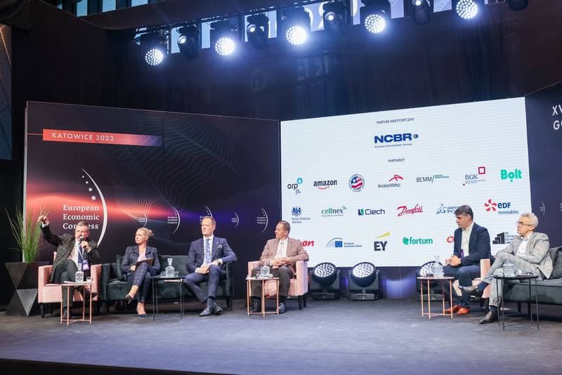 Football. European Economic Congress. Panel. 26.04.2023