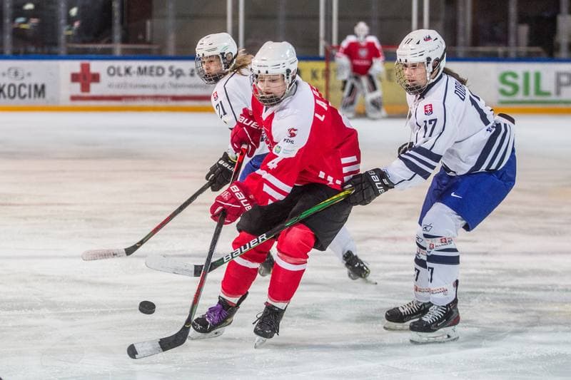 Ice Hockey. EWHL. Polska - SKP Bratislava. 11.12.2021