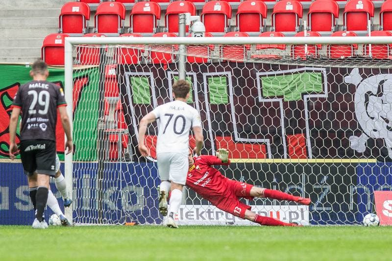 Football. Fortuna I Liga. GKS Tychy - Puszcza Niepolomice. 06.05.2022