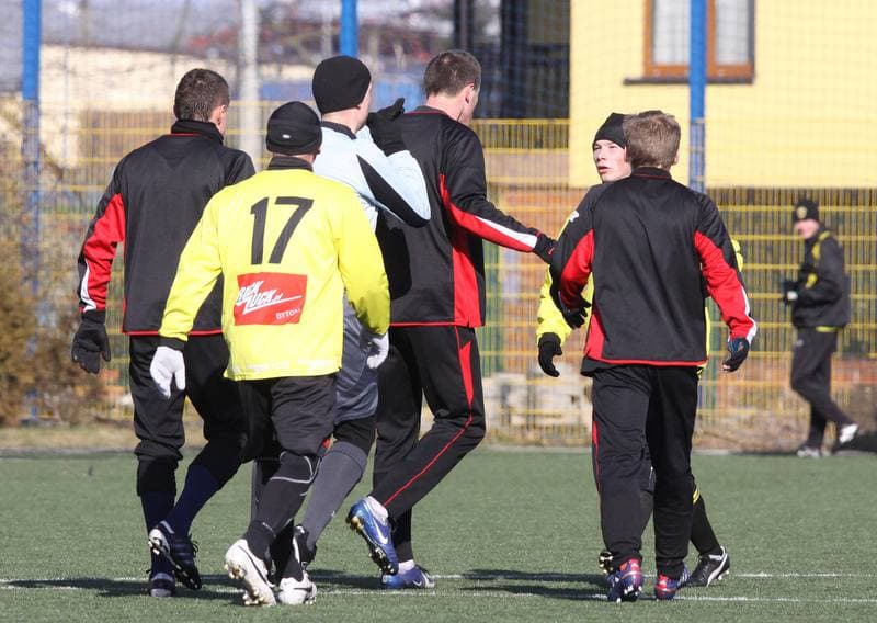 Football. Sparing. GKS Tychy - Ruch Radzionkow. 12.02.2011