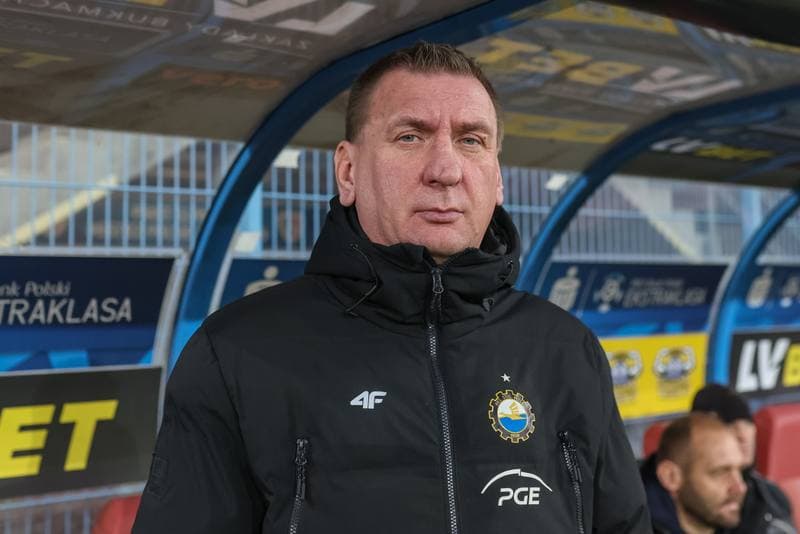 Football. PKO BP Ekstraklasa. Piast Gliwice - Stal Mielec. 18.12.2023