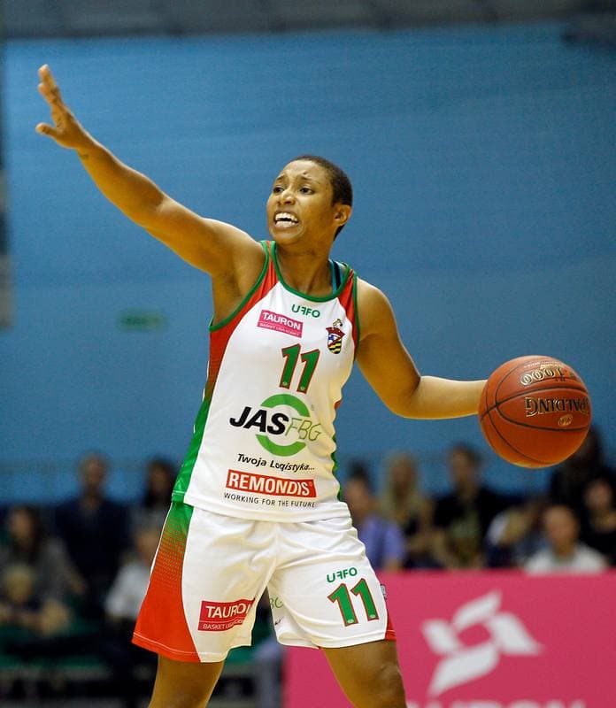 Basketball. Tauron Basket Liga Kobiet. Jas FBG Zaglebie Sosnowiec - Energa Torun. 19.09.2015
