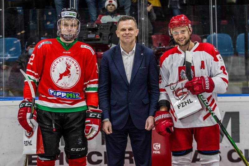 Ice Hockey. EIHC Christmas Cup. Poland - Hungary. 17.12.2021