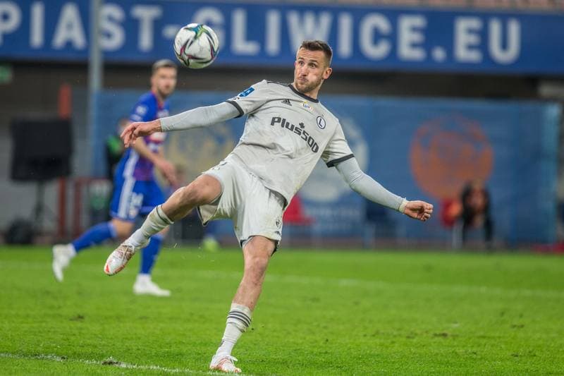 Football. PKO BP Ekstraklasa. Piast Gliwice - Legia Warsaw. 21.04.2021