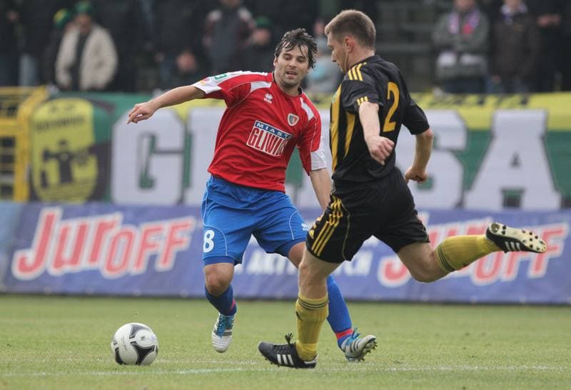 Football. I liga. GKS Katowice - Piast Gliwice. 23.10.2011