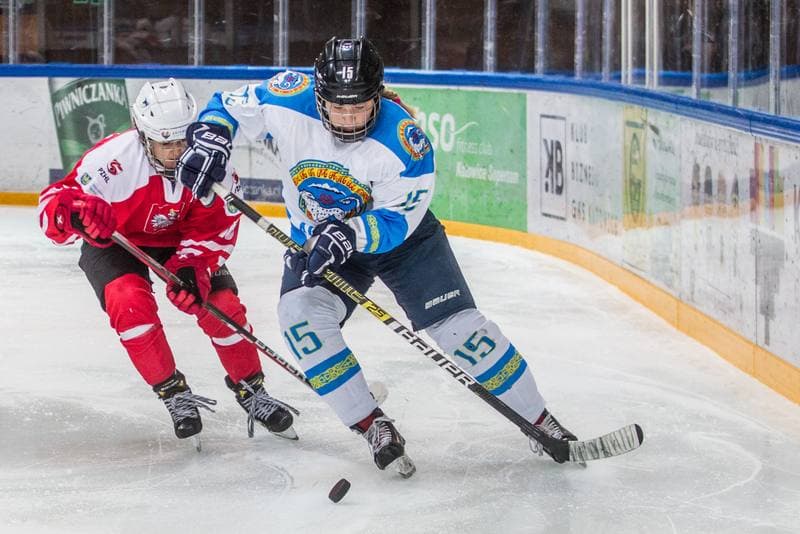 Ice Hockey. EWHL. Polska - Aisulu Almaty. 28.11.2021