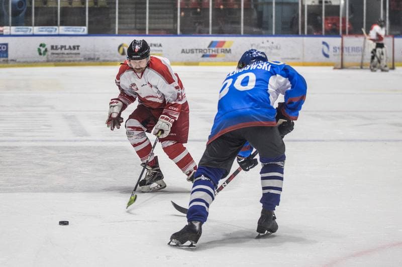 Ice Hockey. Charity Match. Hokejowa Reprezentacja Artystow Polskich - Mala Orkiestra Wielkiej Pomocy. 13.11.2021