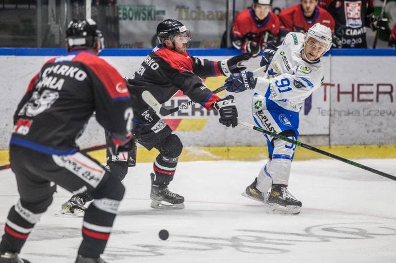 Ice Hockey. PHL. Re-Plast Unia Oswiecim - Ciarko STS Sanok. 20.12.2021