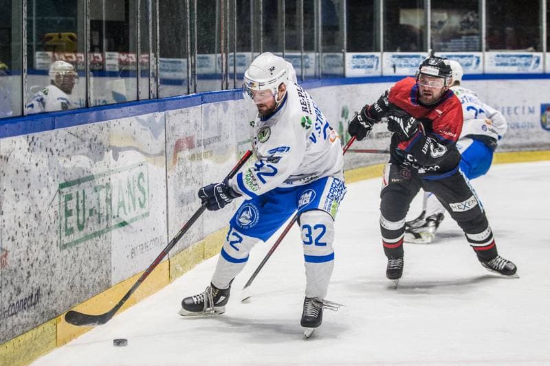 Ice Hockey. PHL. Re-Plast Unia Oswiecim - Ciarko STS Sanok. 20.12.2021