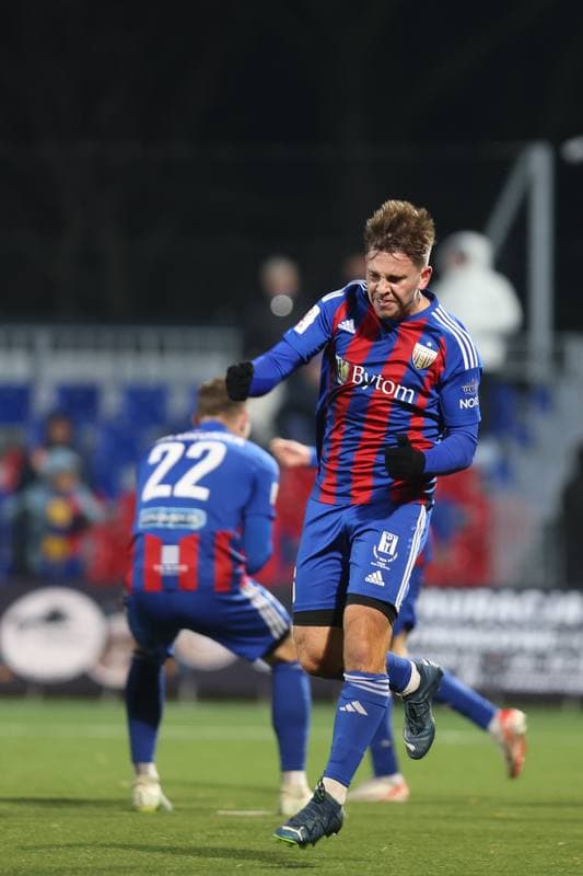 Football. II Liga. Polonia Bytom - Kotwica Kolobrzeg. 18.11.2023