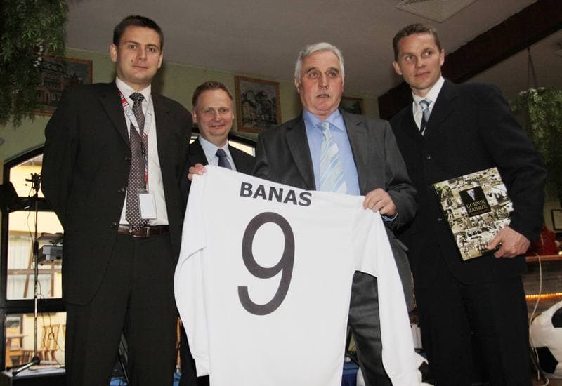 Football. Gornik Zabrze. Press Conference. 23.04.2010