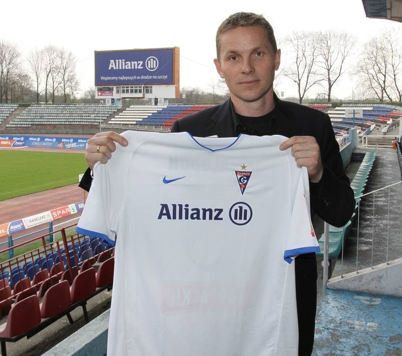 Football. Gornik Zabrze. Press Conference. 19.04.2010