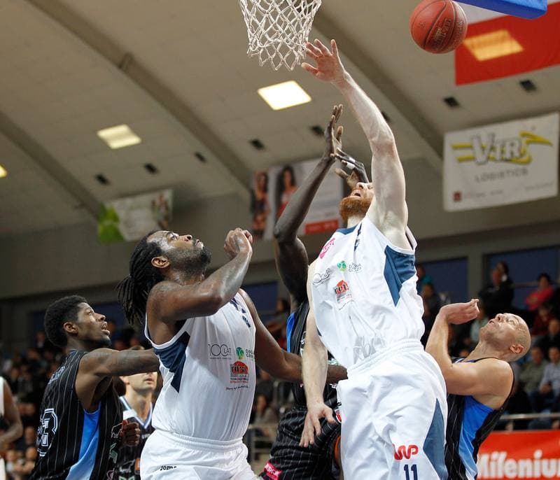 Basketball. Tauron Basket Liga. MKS Dabrowa Gornicza - Stal Ostrow Wielkopolski. 15.11.2015