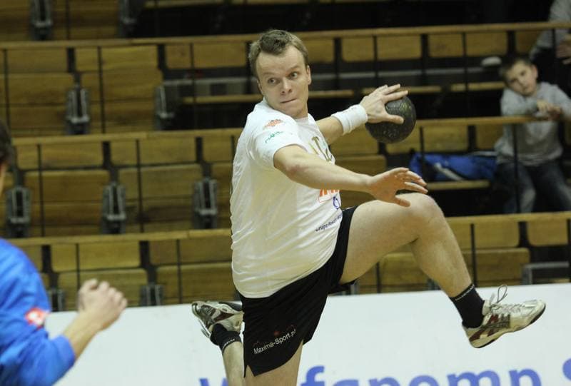 Handball. Noworoczny Turniej Pilki Recznej. NMC Powen Zabrze - Piotrkowianin Piotrkow Trybunalski. 13.01.2012