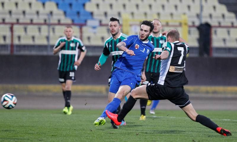 Football. II Liga. ROW Rybnik - MKS Kluczbork. 18.04.2015