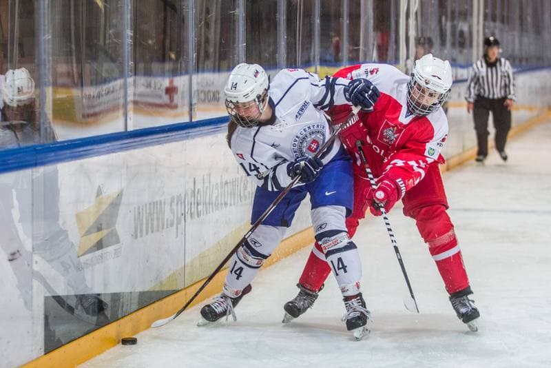 Ice Hockey. EWHL. Polska - SKP Bratislava. 11.12.2021