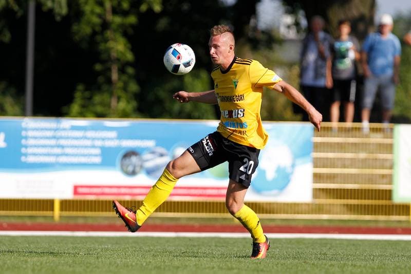 Football. III Liga. Gwarek Tarnowskie Gory - Ruch Zdzieszowice. 15.08.2017