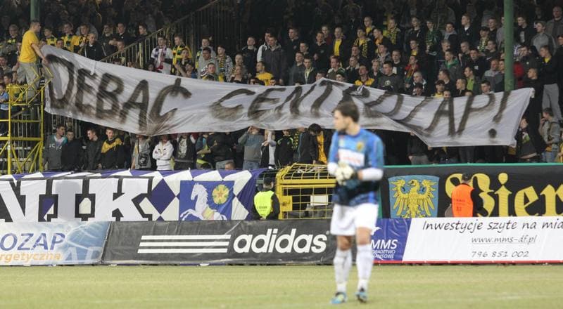 Football. I liga. GKS Katowice - Ruch Radzionkow. 17.03.2012