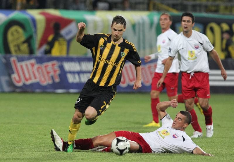Football. I liga. GKS Katowice - Kolejarz Stroze. 03.09.2011