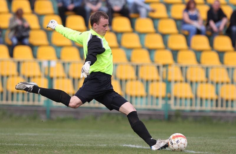 Football. III liga opolsko-slaska. Rozwoj Katowice - Skra Czestochowa. 21.04.2012