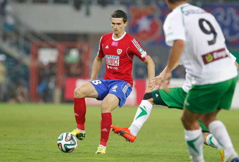 Football. T-Mobile Ekstraklasa. Piast Gliwice - Lechia Gdansk. 26.10.2013