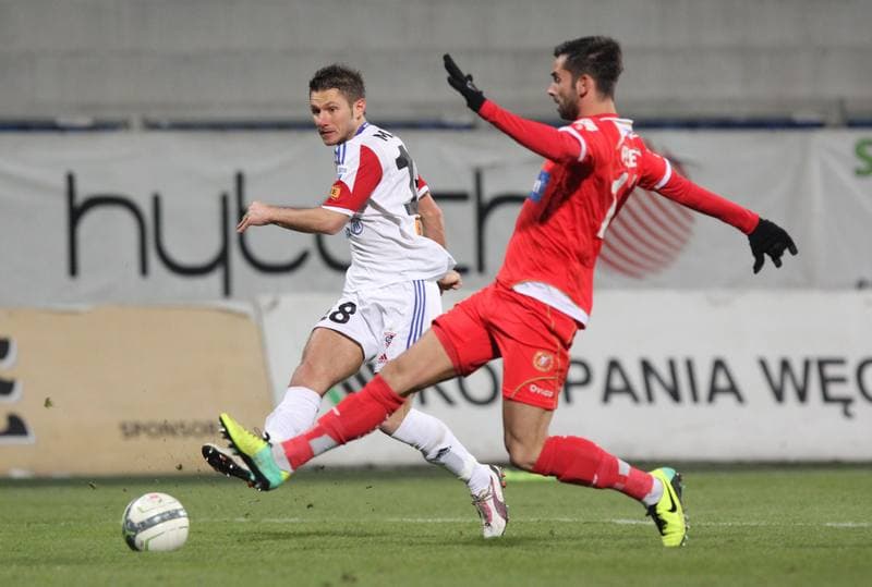 Football. T-Mobile Ekstraklasa. Gornik Zabrze - Widzew Lodz. 03.12.2013