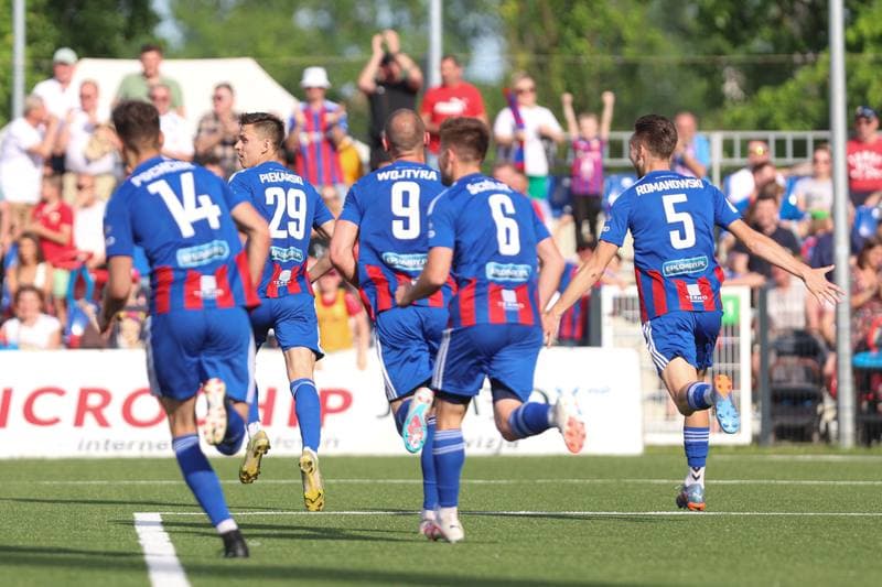 Football. II Liga. Polonia Bytom - Sandecja Nowy Sacz. 03.05.2024