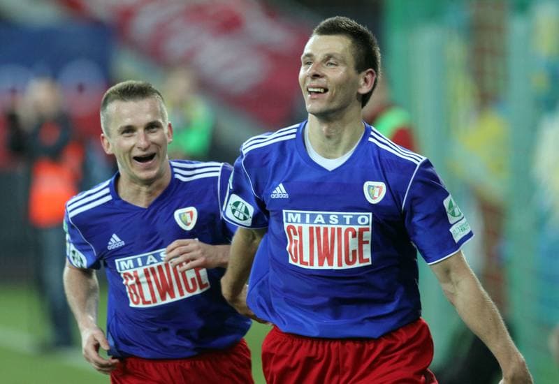 Football. I liga. Piast Gliwice - Kolejarz Stroze. 12.05.2012