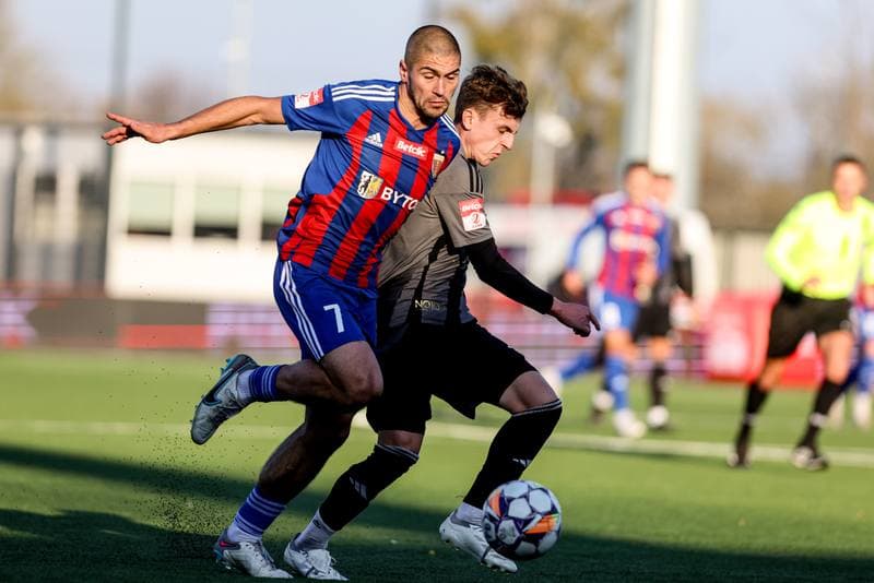 Football. Betclic II liga. Polonia Bytom - Pogon Grodzisk Mazowiecki. 16.11.2024