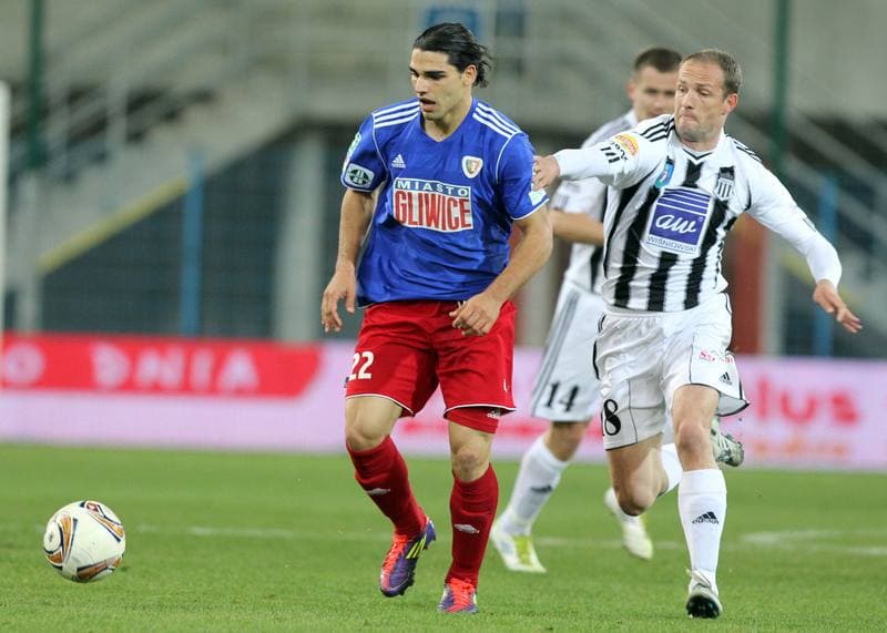 Football. I liga. Piast Gliwice - Sandecja Nowy Sacz. 04.04.2012