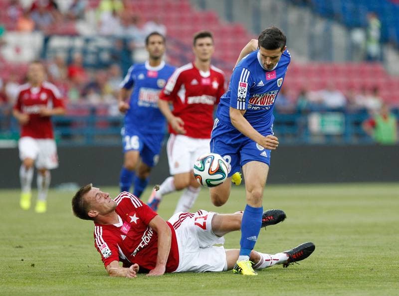 Football. T-Mobile Ekstraklasa. Wisla Krakow - Piast Gliwice. 13.09.2013