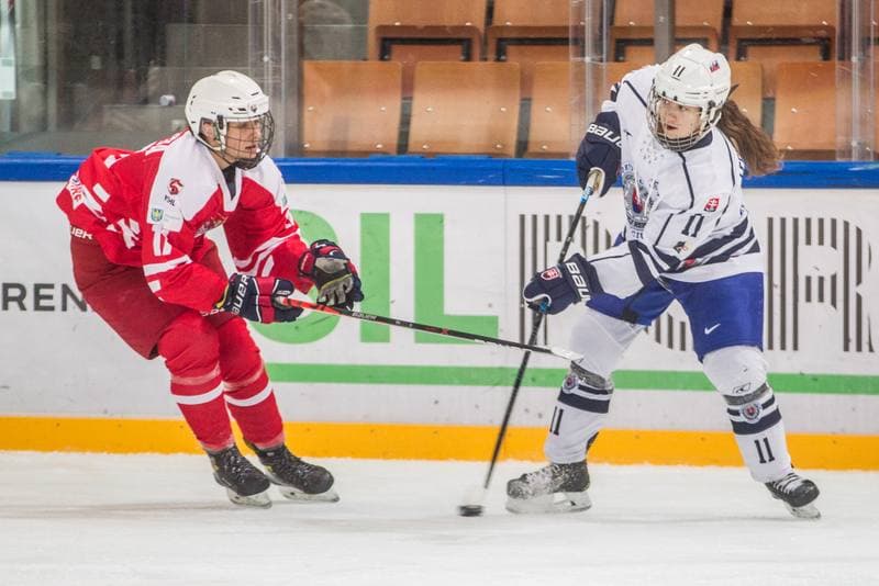 Ice Hockey. EWHL. Polska - SKP Bratislava. 11.12.2021