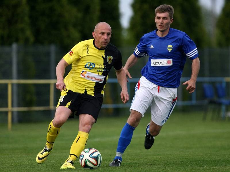 Football. IV Liga Slaska Gr I. Przyszlosc Ciochowice - Ruch Radzionkow. 12.05.2015