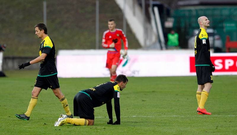 Football. I Liga. Zaglebie Sosnowiec - GKS Katowice. 29.11.2015