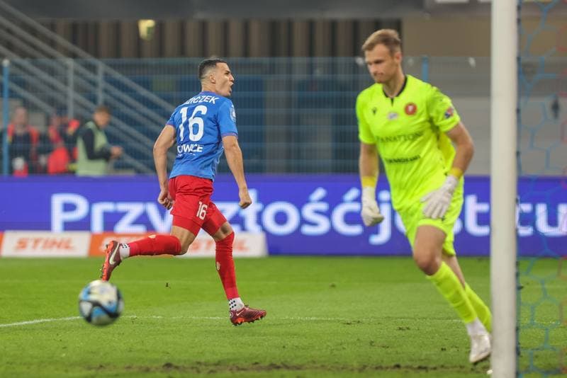 Football. PKO BP Ekstraklasa. Piast Gliwice - Widzew Lodz. 29.09.2023