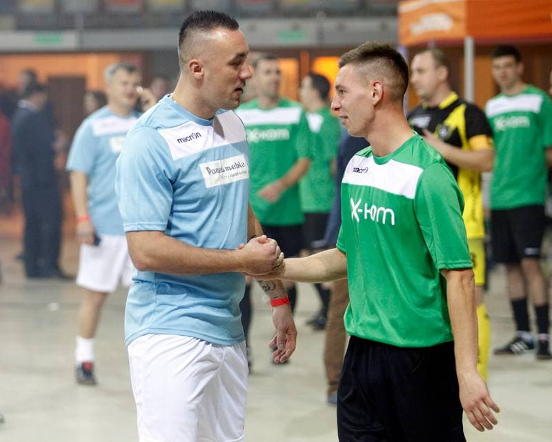 Football. Pilkarska Gwiazdka. Ireneusz Jelen - Mateusz Zachara. 21.12.2014