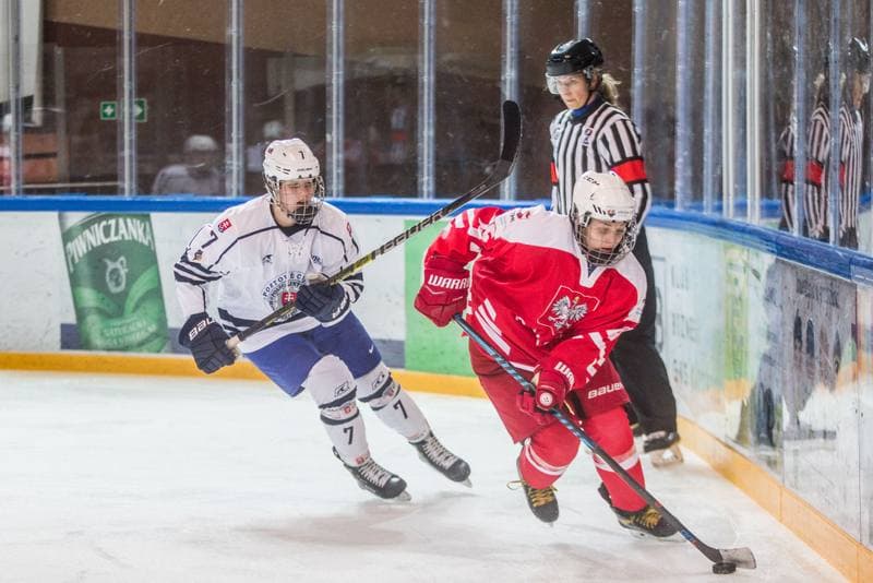 Ice Hockey. EWHL. Polska - SKP Bratislava. 11.12.2021